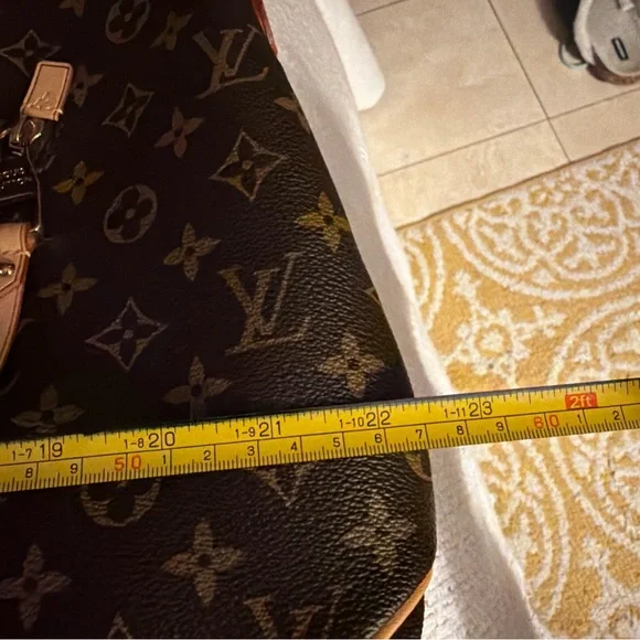 Louis Vuitton Tan and Brown delightful Monogram Shoulder Bag - Picture 6 of 12